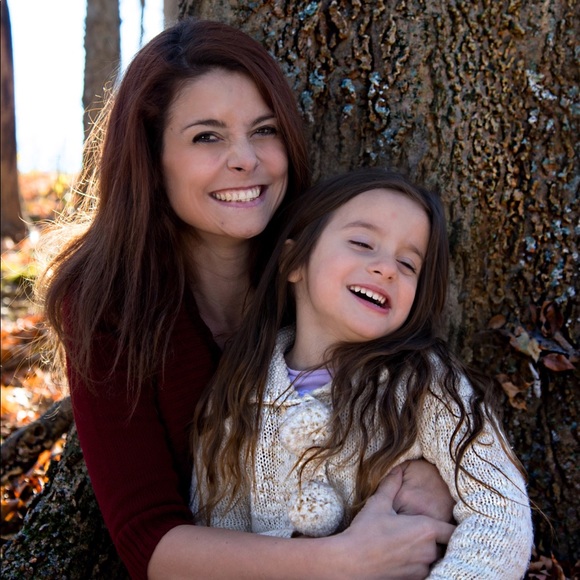 Meet your Posher, Jaime - Picture 5 of 16